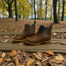 Womens Chaco Waterproof Chelsea Boots Leather Chocolate Merlot Size 6