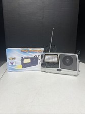 Dynamo Rechargeable GH- 858 AM/FM/SW 1-6 8 Band World Radio With Box Crank Radio