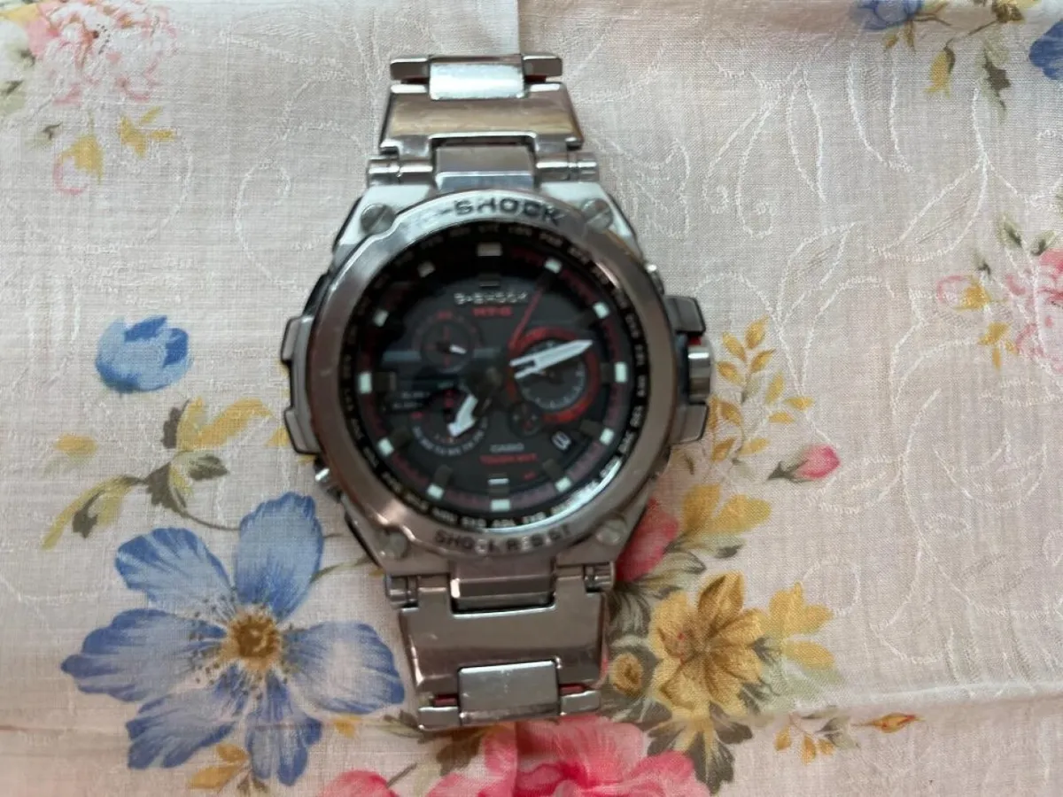 Casio G-Shock MTG-S1000D-1A4JF Watch Quartz Red Tough Solar SS TripleGresist