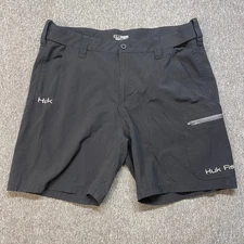 Huk Performance Fishing Shorts Mens XL Black Cargo Zip Pockets Water Ready