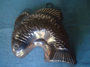 Vintage New w Tag  Copper Tin-Lined Fish Jello / Cake Mold Or Hanging Wall Decor