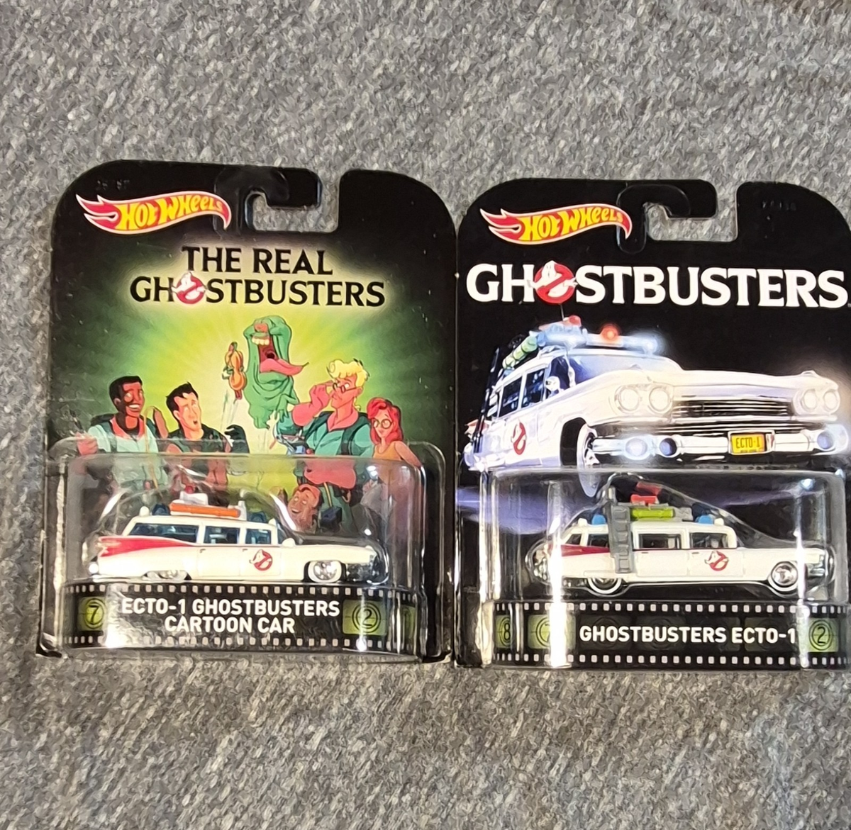 Hot Wheels Ghostbusters Ecto-1 & Cartoon Car 1:64 Diecast Special