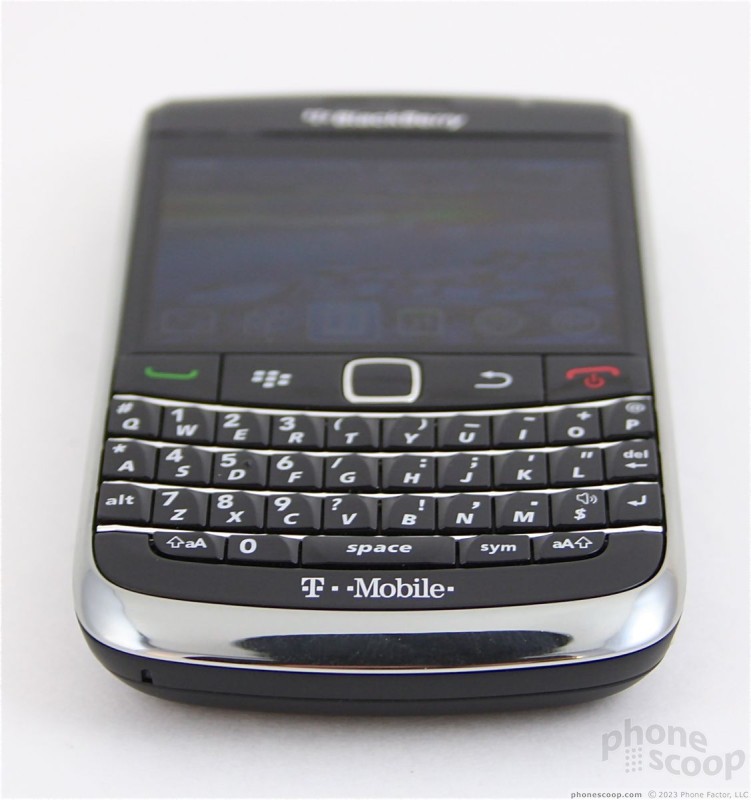 BlackBerry Bold 9700 3G Unlocked QWERTY Keyboard Smartphone