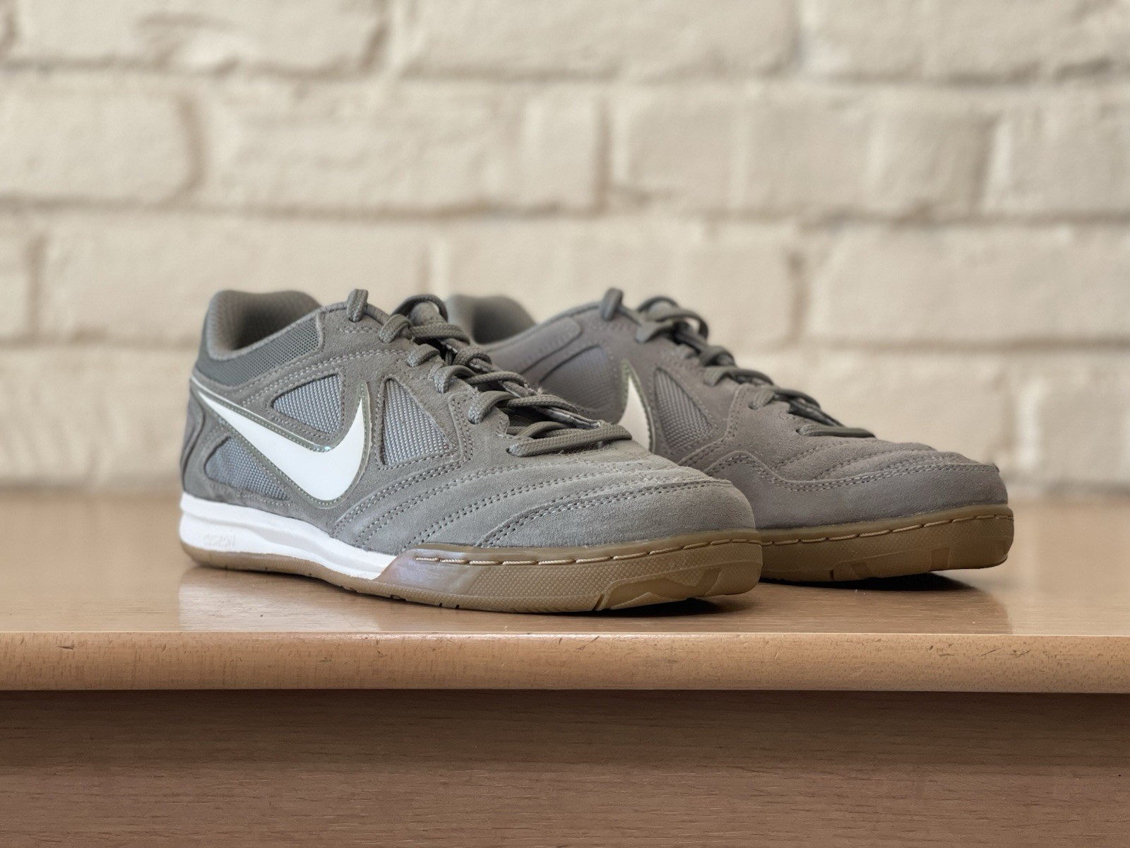 Nike Gato Soccer Shoes "Light Army Gum Soft Pearl" HQ6020-301 Men 8 / Women 9.5 image 4