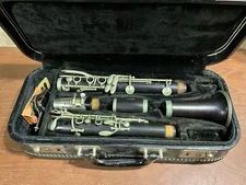  VINTAGE ANTIQUE REVELLE MASTER WOOD CLARINET WITH CASE ORIGINAL 