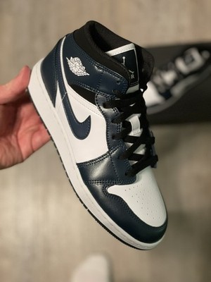 Nike Air Jordan 1 Mid GS Armory Navy Sneaker | 554725-411 | EU 39 | Neu 
