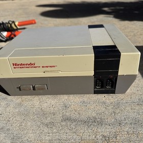 Original Nintendo NES System (2) Console, 5 Controllers , 7 Game Bundle