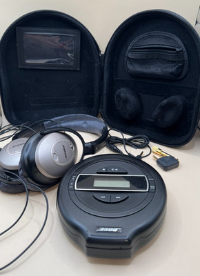 BOSE PM-1 Portable Compact Disc CD Player Anti-Skip W/ Bose Headphones and Case