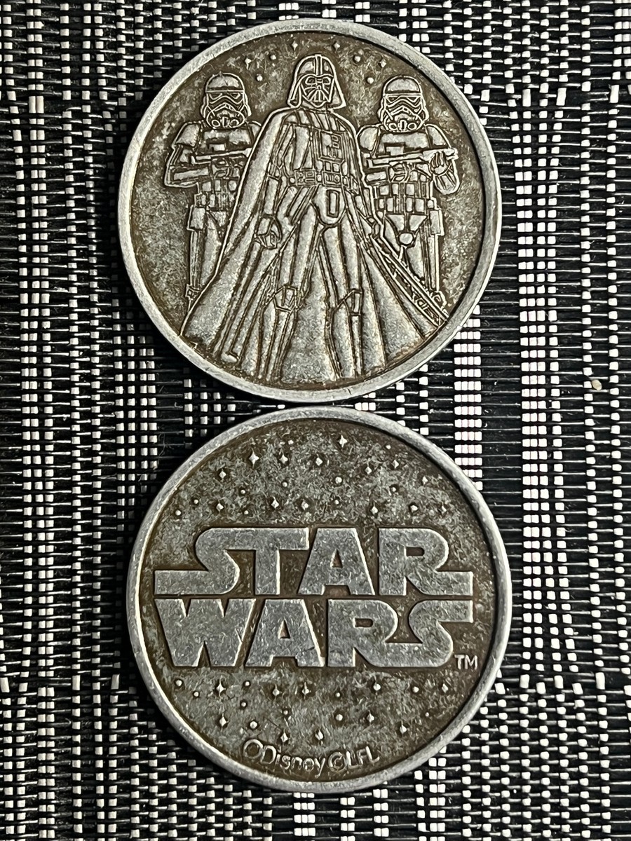 DISNEY WORLD STAR WARS DARTH VADER 2024 COLLECTION GOLD