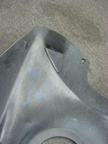 99-02 Buell Lightning X1 Fuel Tank Cover c/w Air Inlet Holes Broken Tab (X1-4) - Picture 9 of 9