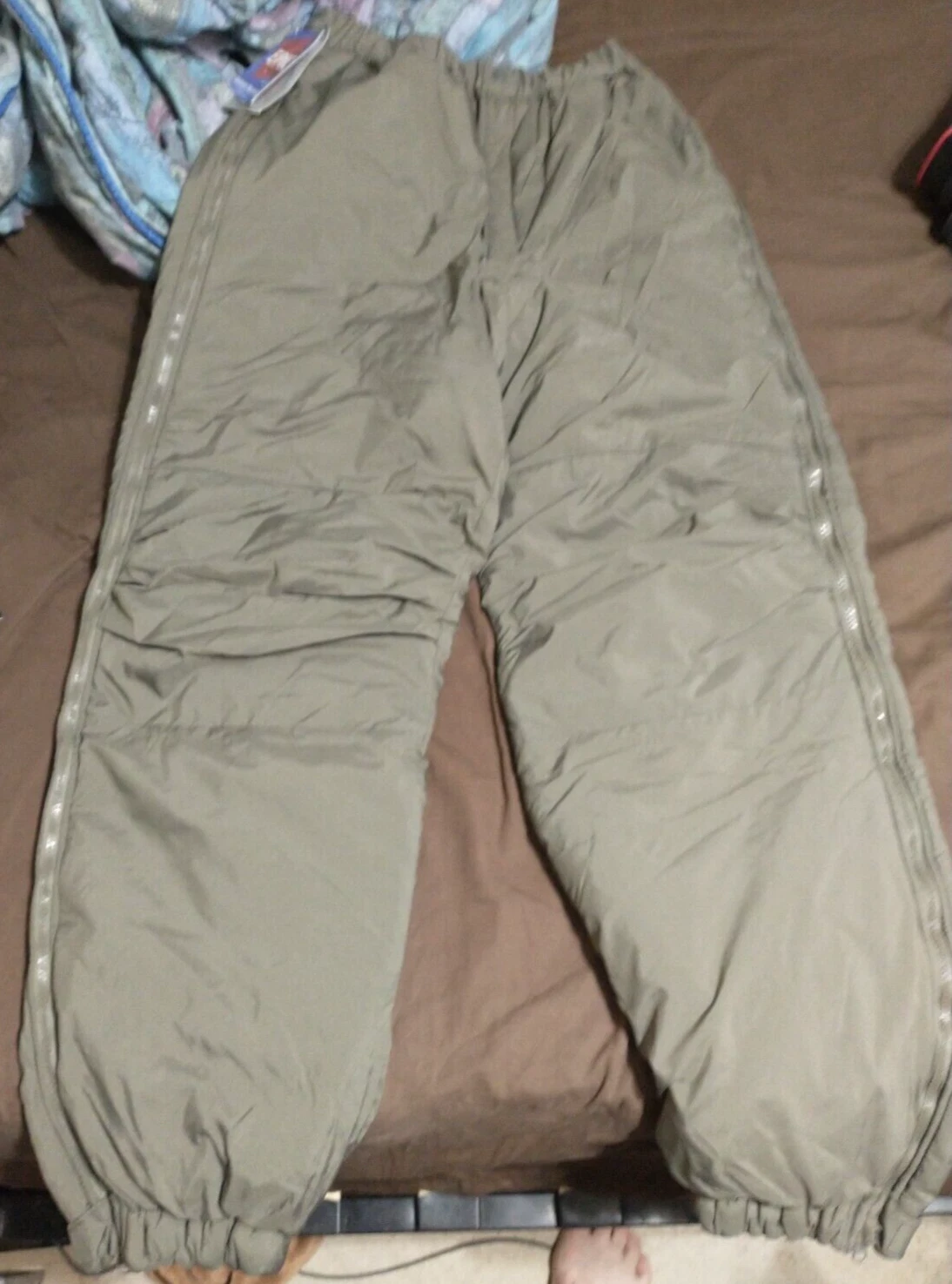 Vintage 90's Primaloft-Snow Ski Pants Size: L & Gloves Size: XL-*NEW* *RARE*