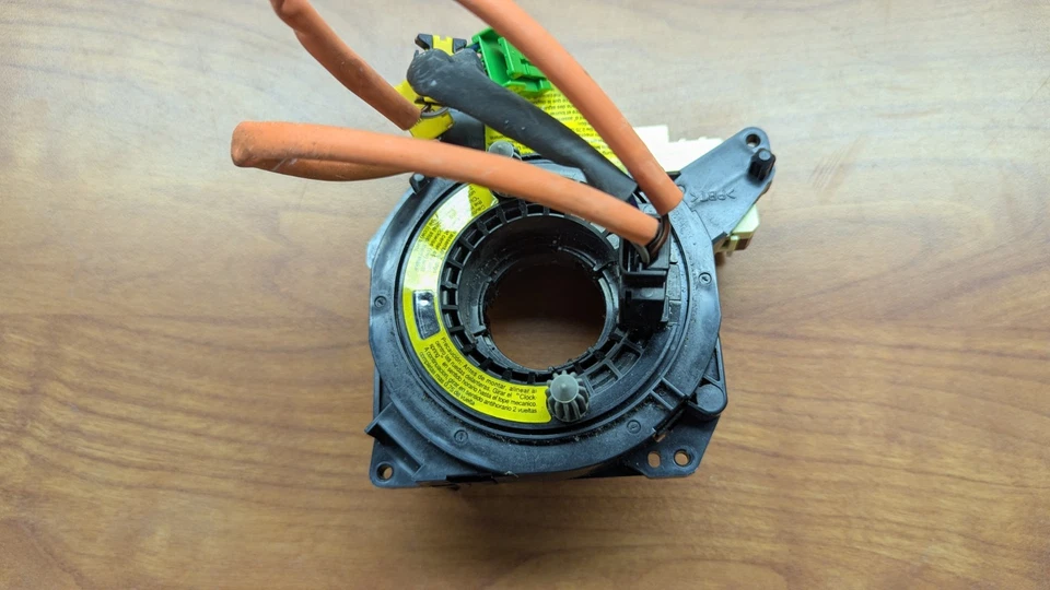 Muelle reloj Volvo OEM P1 C30, C70, S40, V50 Foto 2 de 4