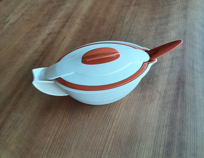 neuwertig TUPPERWARE Thermo Duo Sauciere Kelle Löffel orange beige Wärmebehälter