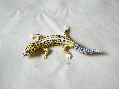 New Japan Kaiyodo Furuta Choco Egg Puzzle Pet Animal Figure Leopard Gecko Lizard