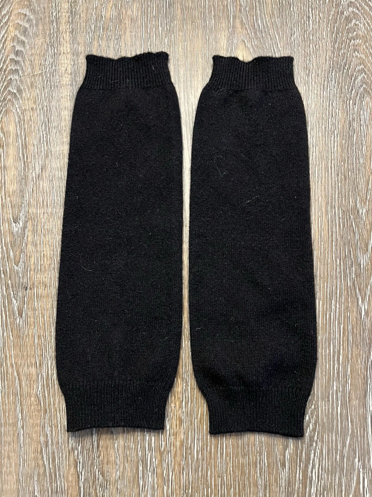 Leg Warmers 100% Cashmere toddler boy girl baby legs ballet dance knit socks
Opens in a new window o