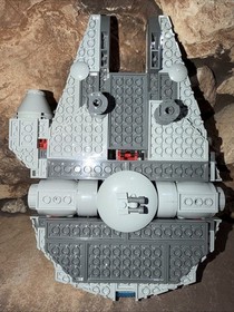Lego Star Wars Midi-scale Millenium Falcon 7778 (Missing 2 Leg Stand Pcs.)