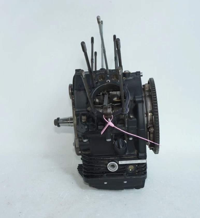 2022 21-24 MOTO GUZZI V7 Pedra MOTOR STUDS EXTREMIDADE INFERIOR 284517 FABRICANTE DE EQUIPAMENTO ORIGINAL - Imagem 3 de 4