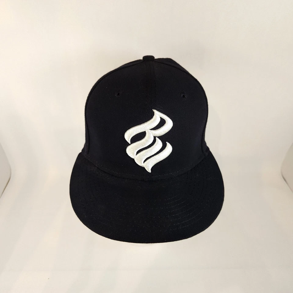 Gorra Rocawear Clásica Negra Snapback Vintage Logo Bordado Ajustable Foto 2 de 4