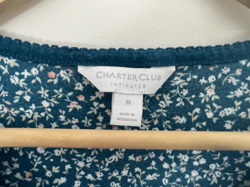 Top de pijama Charter Club Intimates floral 100 % algodón con botones cuello en V verde azulado M para mujer Foto 2 de 4