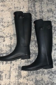hunter rain boots womens size 9