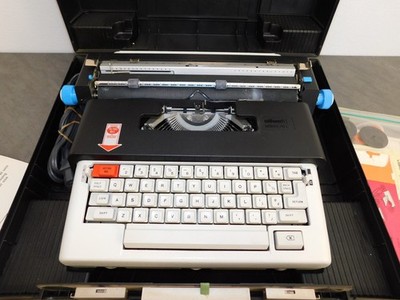 Olivetti Lettera 36-C Vintage Electric Portable Typewriter with Case and Manual