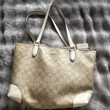 Coach Beige Signature Logo Tote Bag White Leather Trim Gold Hardware Zip Closure