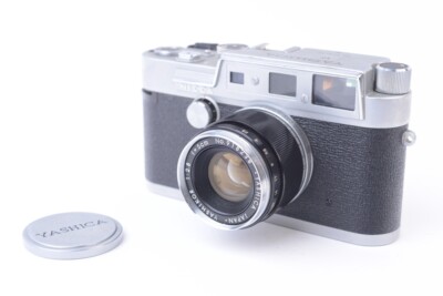 Yashica YF Nicca Kamera #493732 Yashikor Objektiv f/2.8 - 50mm.