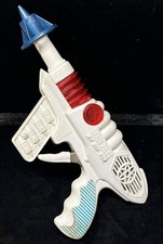 1970s Vintage White Space Pilot Jet Ray Sparking Toy Gun Pistol Tested Working