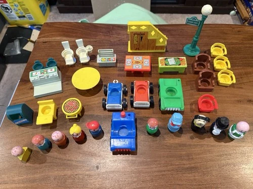 Fisher-Price Little People & Accessories - Vintage & Modern Mixed Lot
