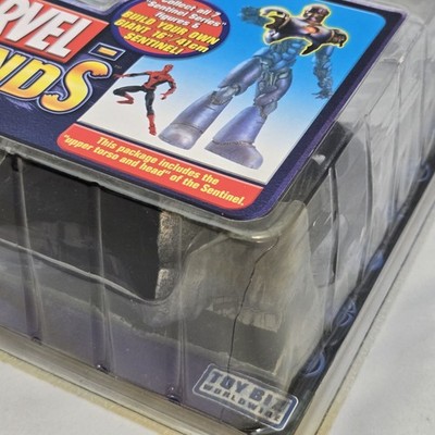 ToyBiz Marvel Legends Spider-Man Sentinel BAF Action Figure 1st