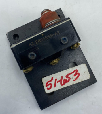 Honeywell Microswitch BZ-2RDS5551-A2 Limit Switch Over Travel Plunger 