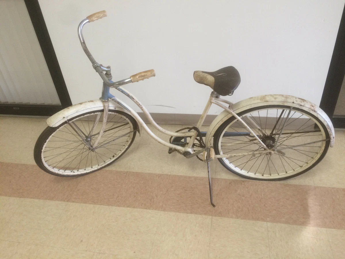 22 inch top girls bike