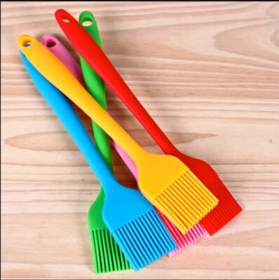 2pcs Baking Brush Silicone BBQ Basting Bakeware Pastry Bread Oil Cooking Tool