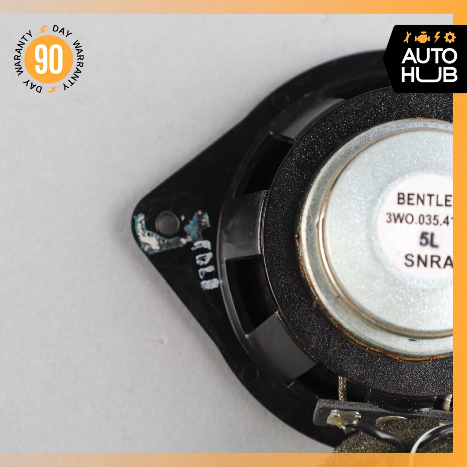 2006 Bentley Continental Flying Spur Rear Side Mid Range Sound Speaker OEM 53k