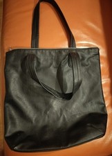 Women s Black H M Tote , Zip Top, Double Handles, Silver Hardware, Text Print