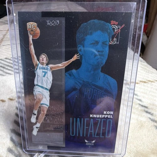 2025 Topps Signature Kon Knueppel Base (RAW)