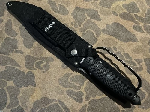 SOG Tiger Shark Elite RARE  D guard Bowie EXC condition With sheath image 12