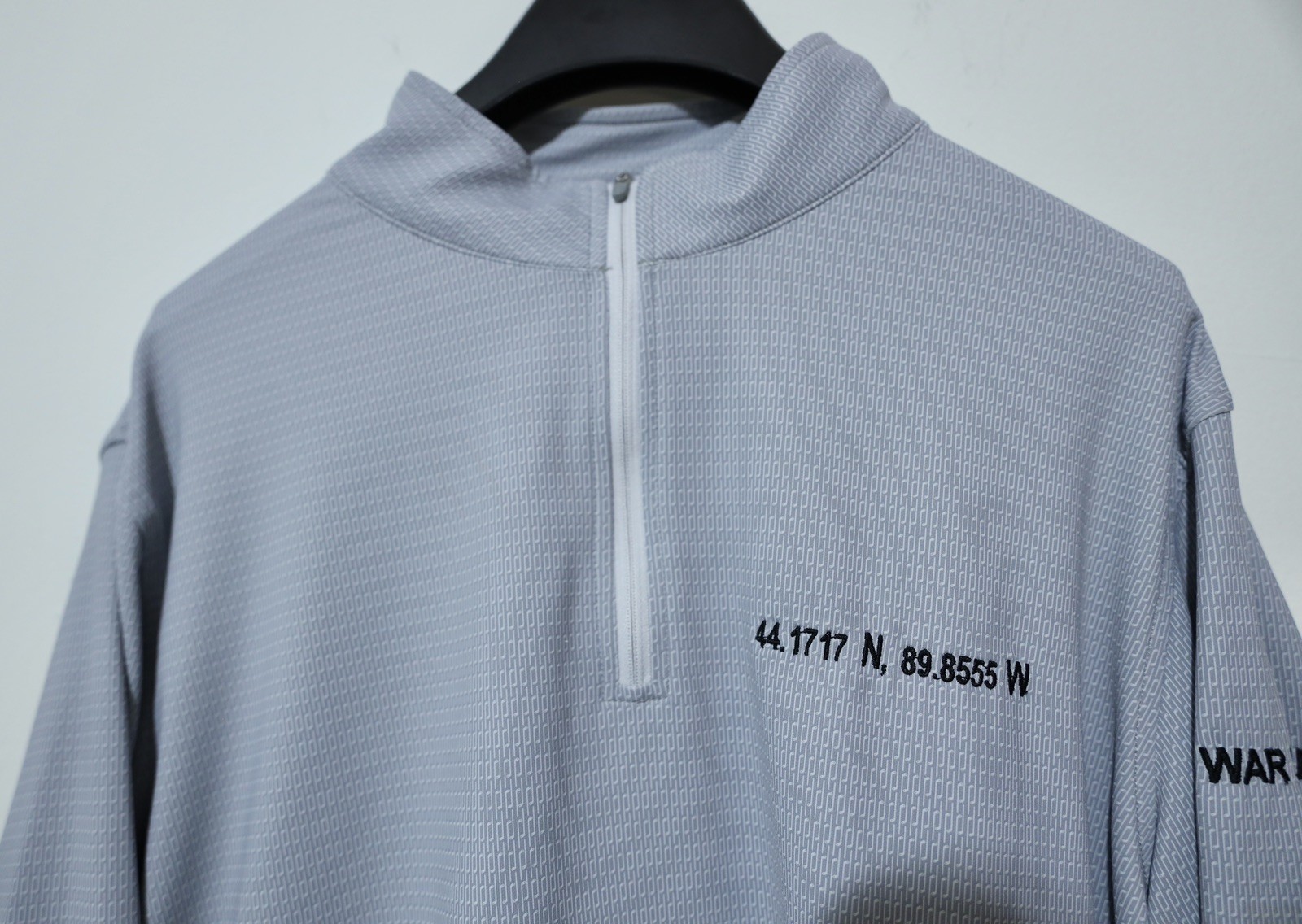 Peter Millar War Machine Performance Pullover Men… - image 4