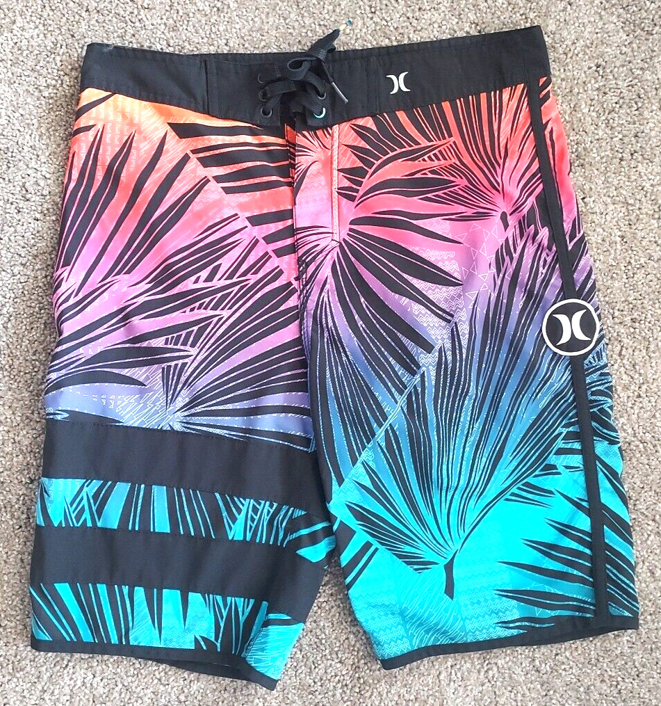 HURLEY BOARD SHORTS 30 HURLEY BOARD SHORTS 30