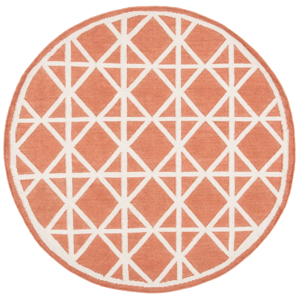 SAFAVIEH Dhurries DHU558A Handwoven Red / Ivory Rug - Image 4 of 4