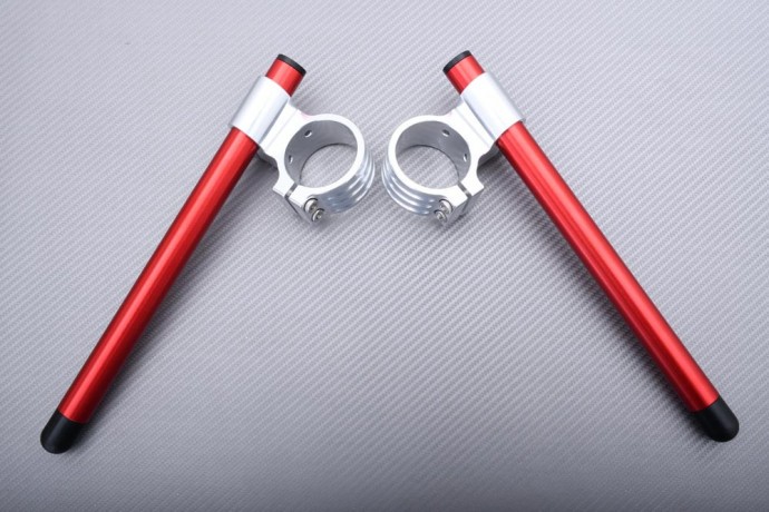 Guidon bracelet 35mm moto rouge pour restaurer votre Suzuki GT500 Titan