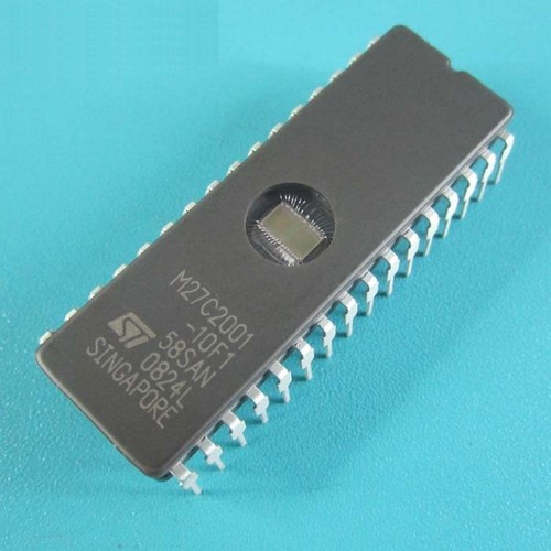 10 Stück ST M27C512-12F1 27C512 DIP-28 EPROM IC CHIPS Drive IC