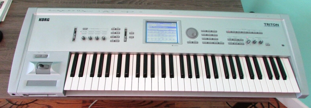 KORG TRITON 61 Key Synthesizer Keyboard Music Workstation with
