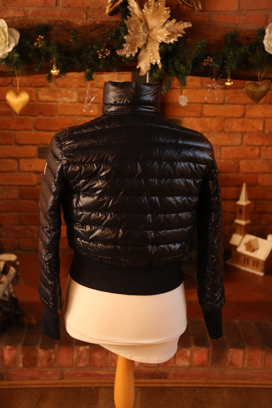 Moncler Navy Blue Quilted Down Puffer Cropped Jacket Coat Ladies (3) 14 XL Rare thumbnail 3