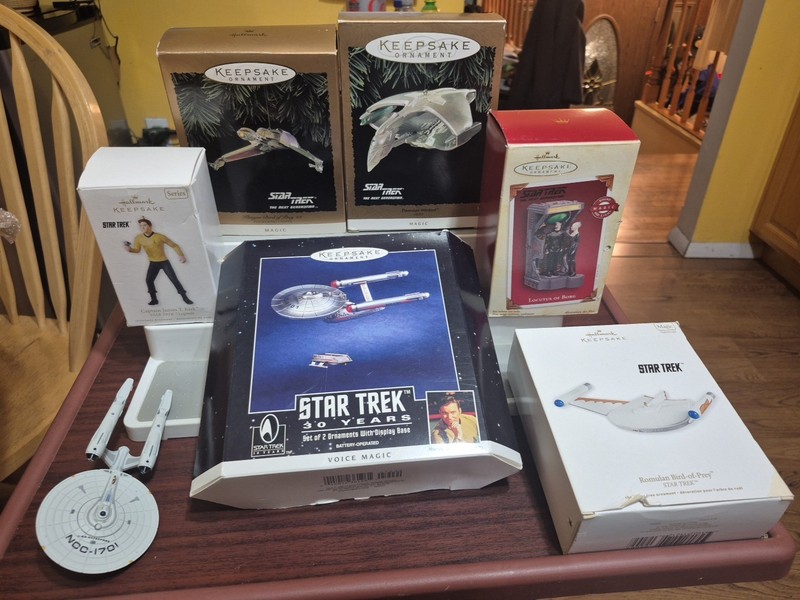 Star Trek Hallmark Keepsake Ornaments Lot of 7 - 30 Years  James Kirk Romulan + 