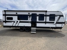 2026 Grand Design Momentum MAV 27MAV