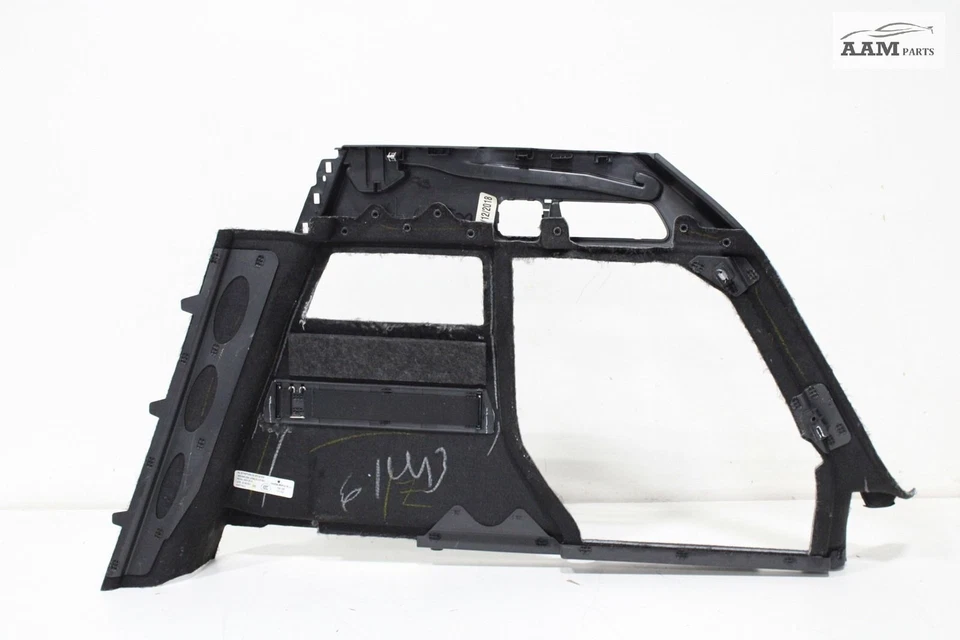AUDI Q5 QUATTRO 2018-2021 MALETERO TRASERO LADO IZQUIERDO CUARTO PANEL EMBELLECEDOR CUBIERTA OEM Foto 3 de 4