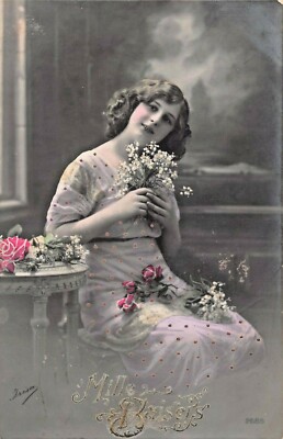 MILLE BAISER-THOUSAND KISSES~BEAUTIFUL WOMAN~1912 PHOTO ROMANCE FRANCE POSTCARD 