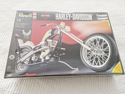 Revell - Harley-Davidson 7949 Freedom Chopper 1:8 - Neu & OVP