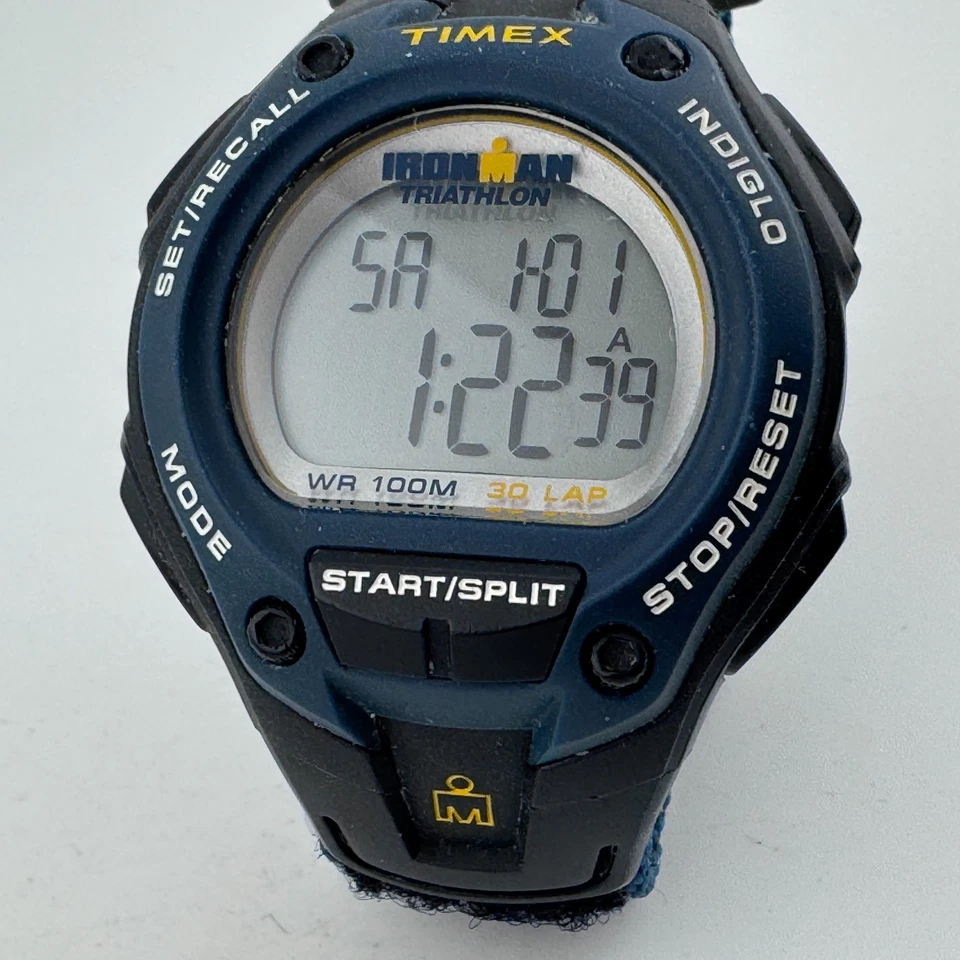 Timex Reloj Digital Cuarzo Ironman Hombre 100m Azul Negro Alarma Cronógrafo Batería Nueva Foto 2 de 4
